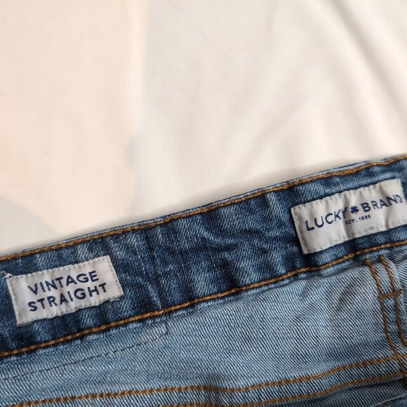 Lucky Brand Vintage Straight Denim Jeans Women's Style 2416-3966-2204, Size 32/3 - Picture 5 of 8